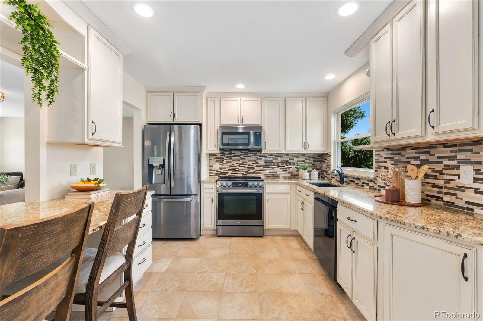 MLS Image #5 for 4475 s braun way,morrison, Colorado