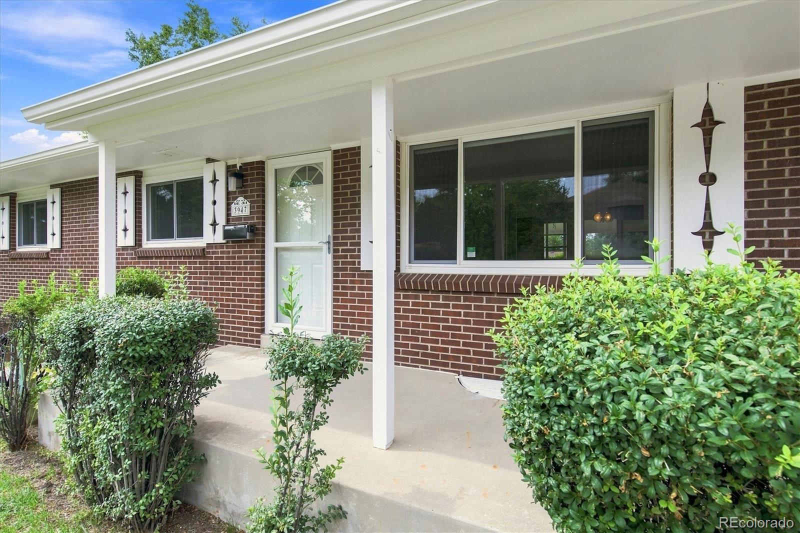 MLS Image #2 for 3947 s wabash street,denver, Colorado