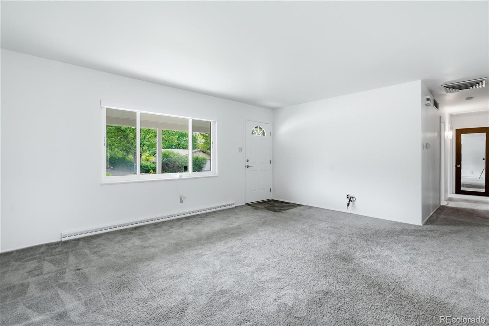 MLS Image #4 for 3947 s wabash street,denver, Colorado