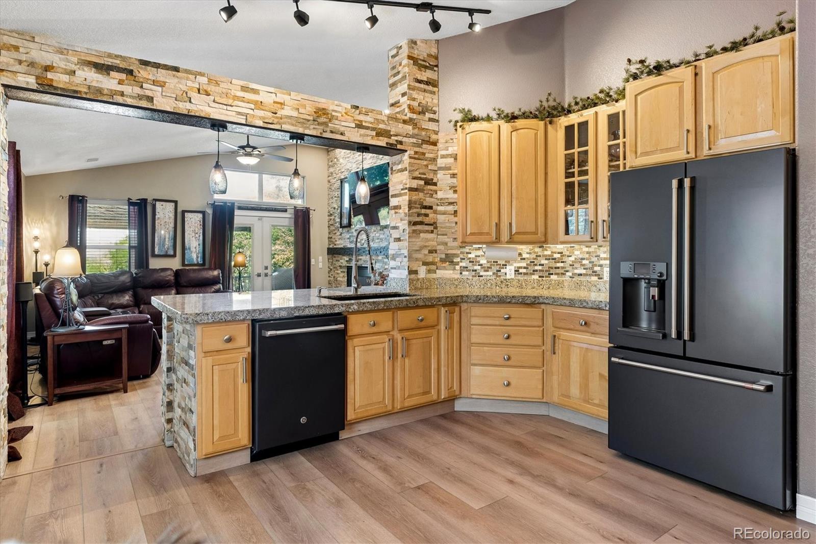 MLS Image #10 for 9646  westbury way,highlands ranch, Colorado