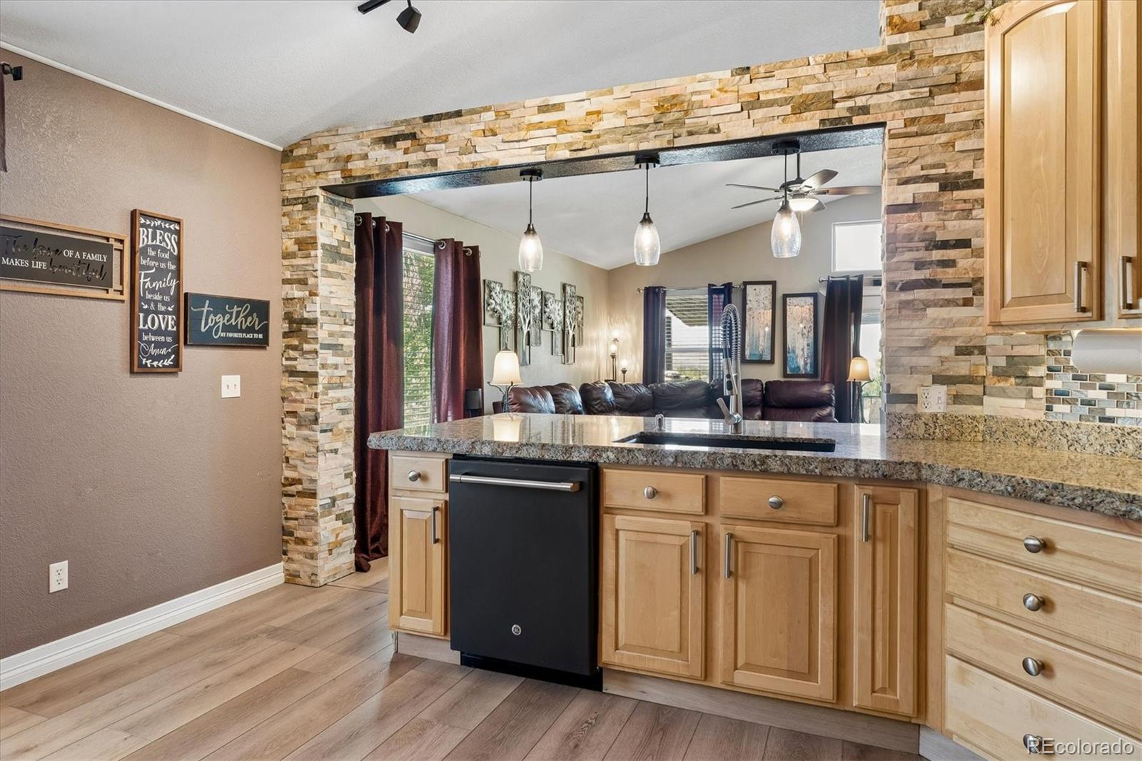 MLS Image #13 for 9646  westbury way,highlands ranch, Colorado