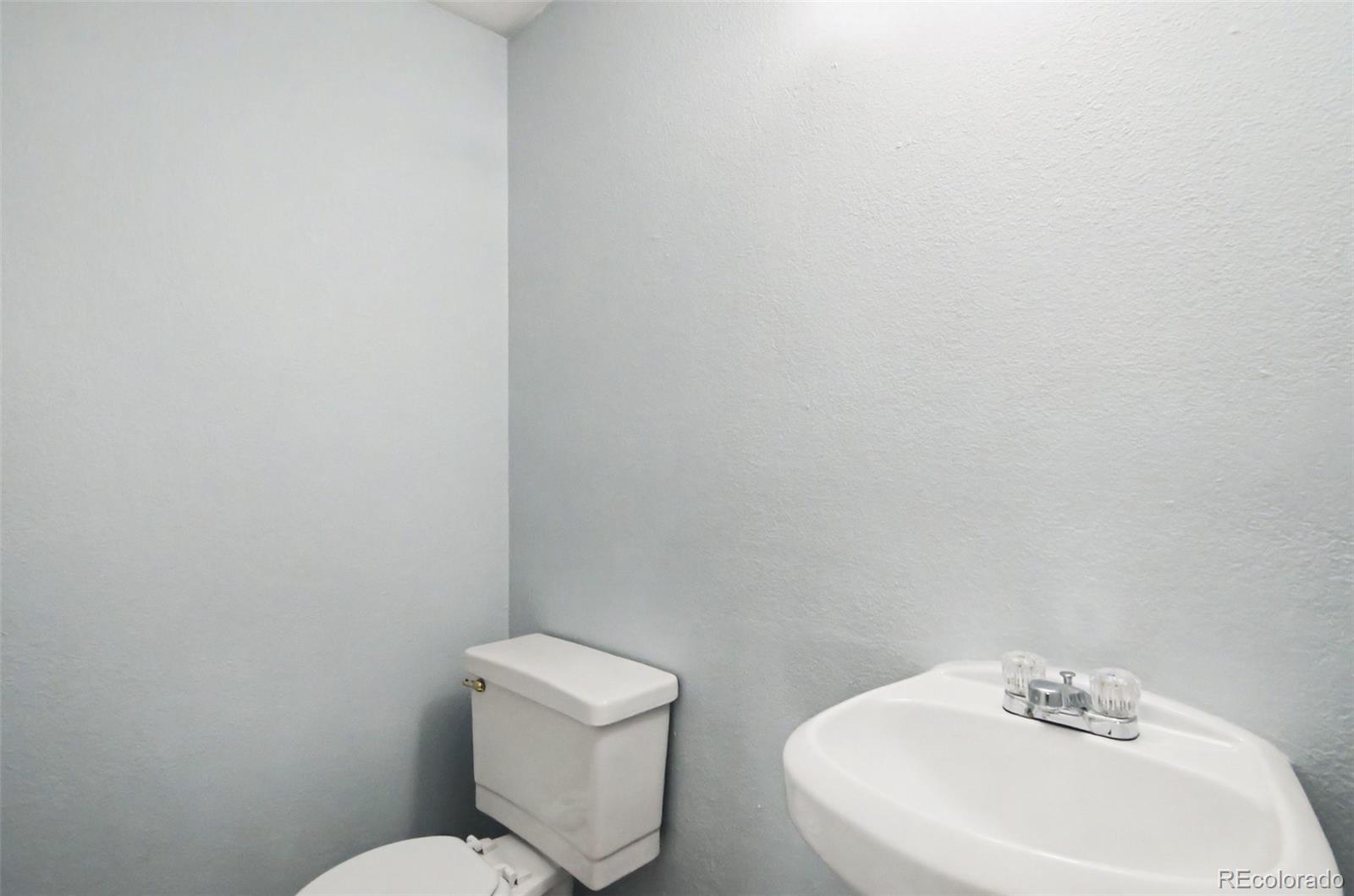MLS Image #9 for 14215 e montana circle,aurora, Colorado
