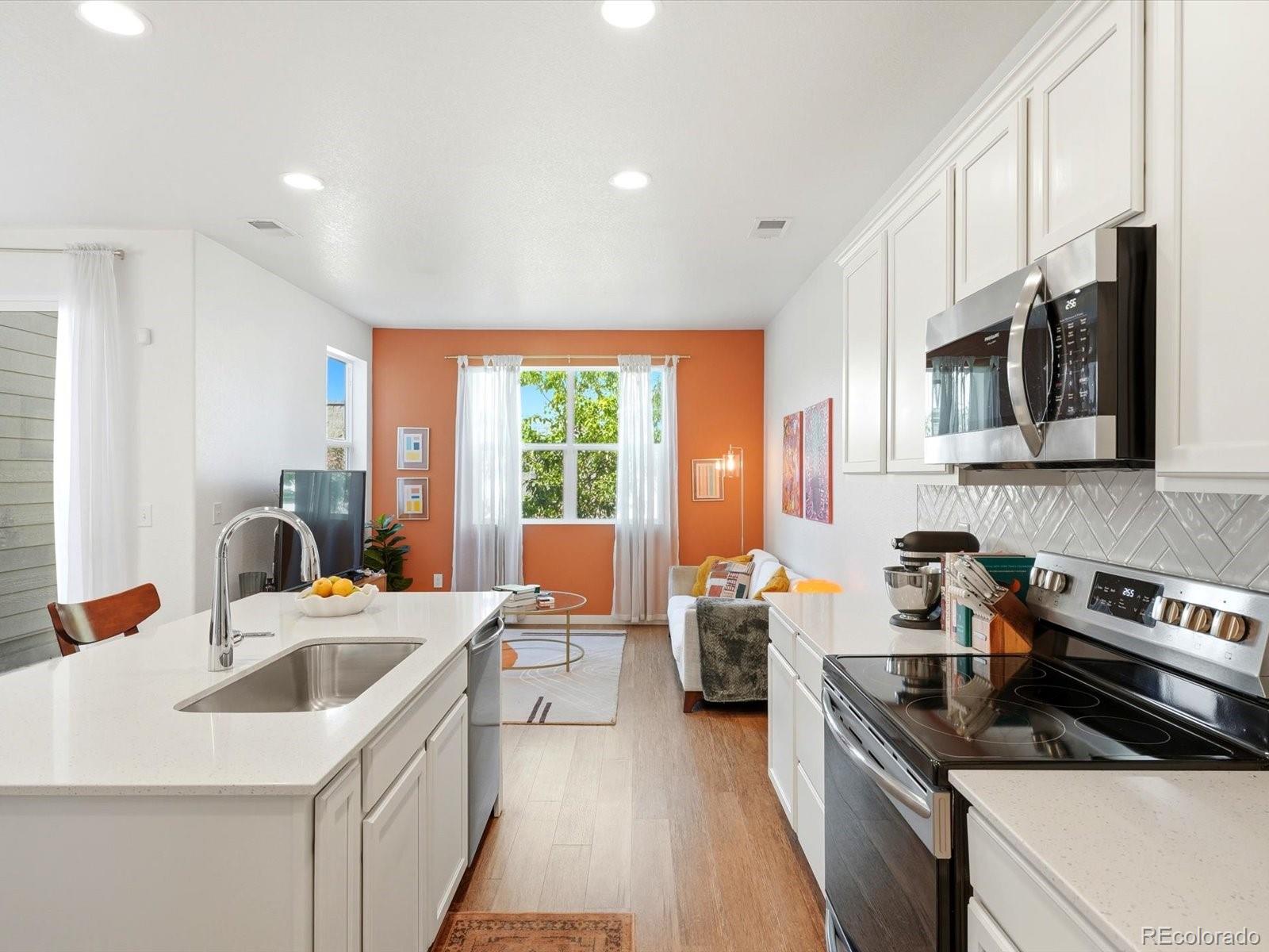MLS Image #10 for 4047 e 98th place,thornton, Colorado