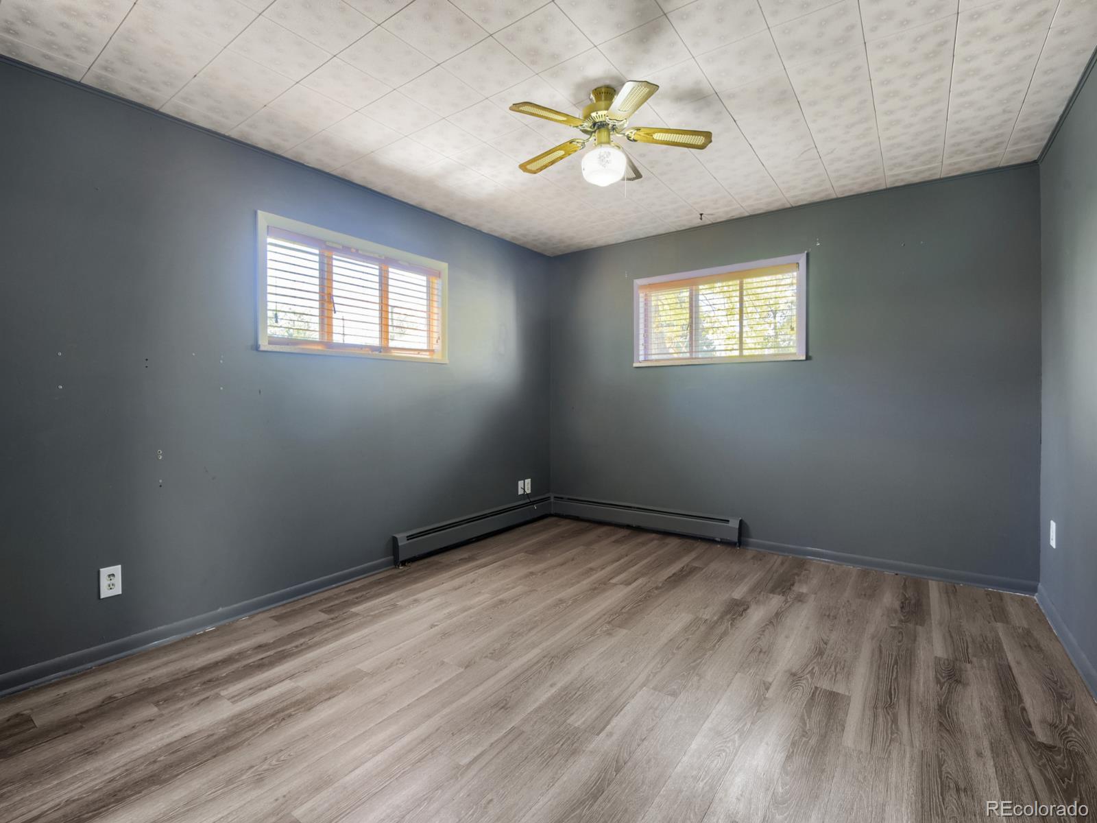 MLS Image #14 for 865 s peterson way,denver, Colorado