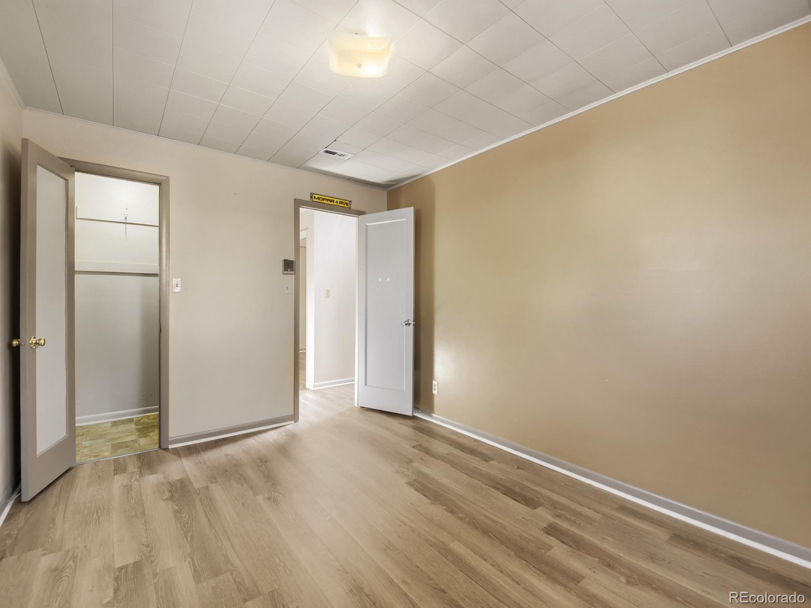 MLS Image #15 for 865 s peterson way,denver, Colorado