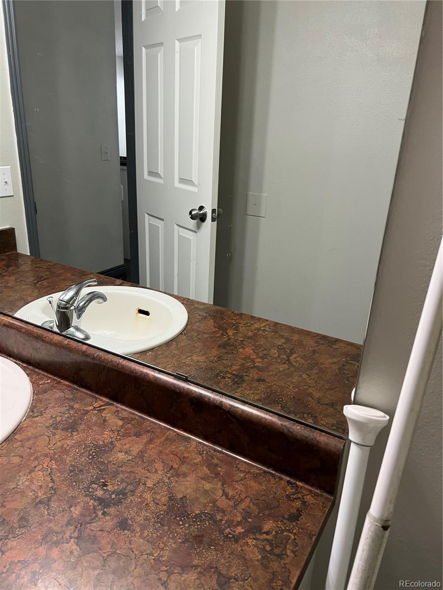 MLS Image #9 for 3796 s ceylon way,aurora, Colorado