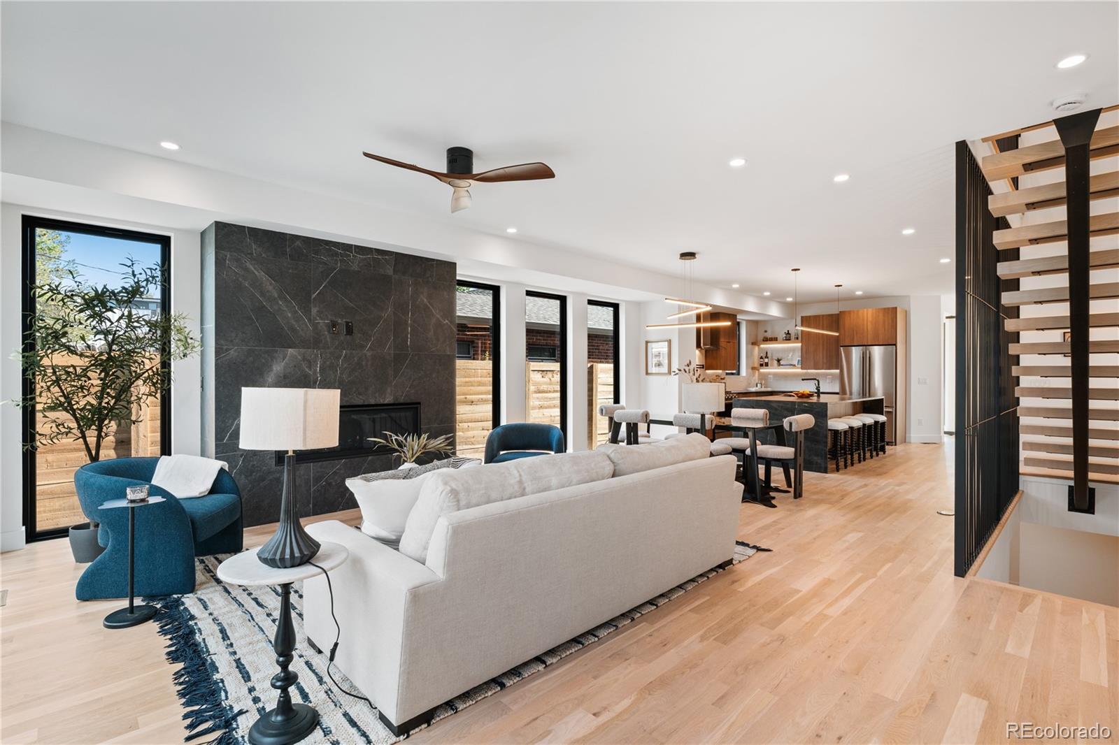 MLS Image #13 for 2362 s cherokee street,denver, Colorado