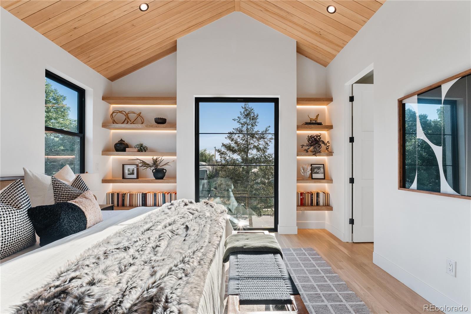MLS Image #25 for 2362 s cherokee street,denver, Colorado