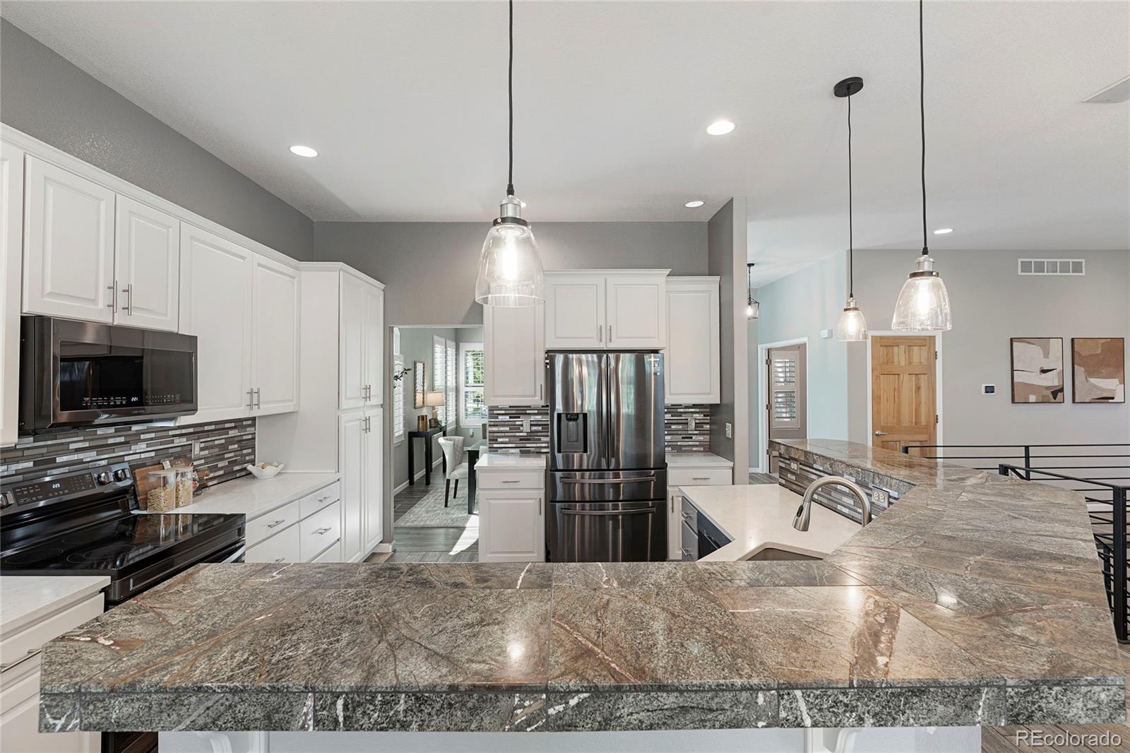 MLS Image #12 for 452  orchard way,louisville, Colorado