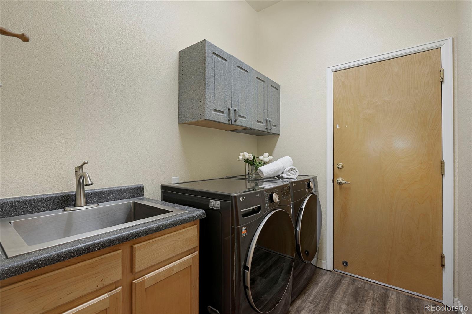 MLS Image #19 for 452  orchard way,louisville, Colorado