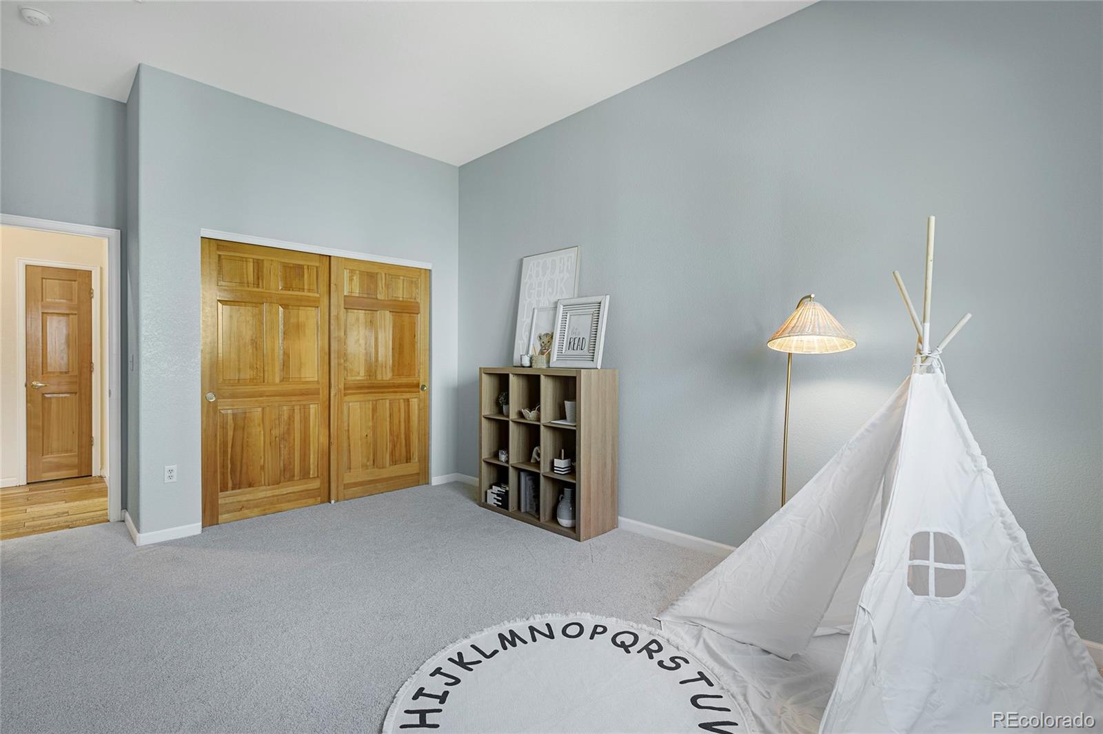 MLS Image #21 for 452  orchard way,louisville, Colorado