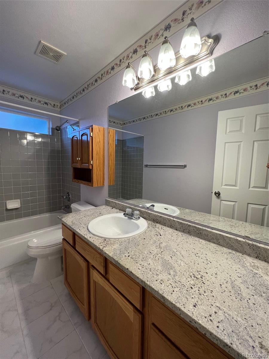 MLS Image #6 for 5184 s liverpool way,aurora, Colorado