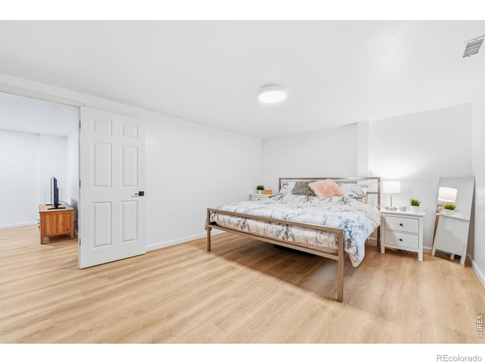 MLS Image #12 for 1050  miami way,boulder, Colorado