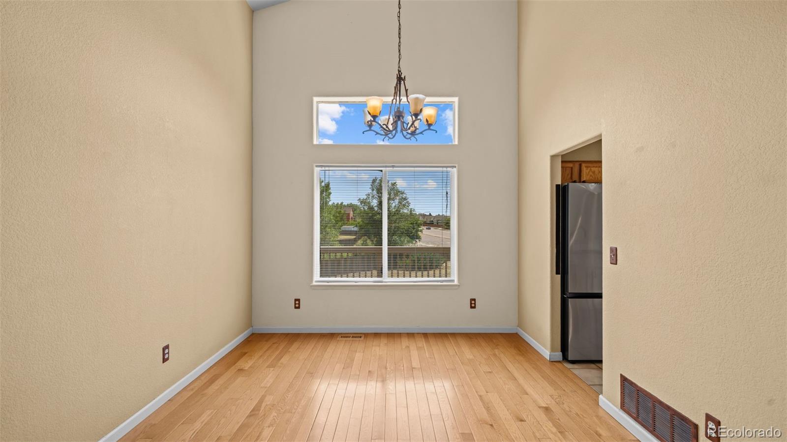 MLS Image #5 for 5216  arroyo street,colorado springs, Colorado