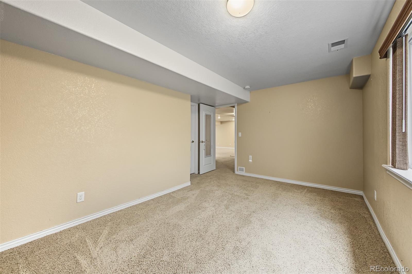 MLS Image #35 for 3717  doral drive,longmont, Colorado