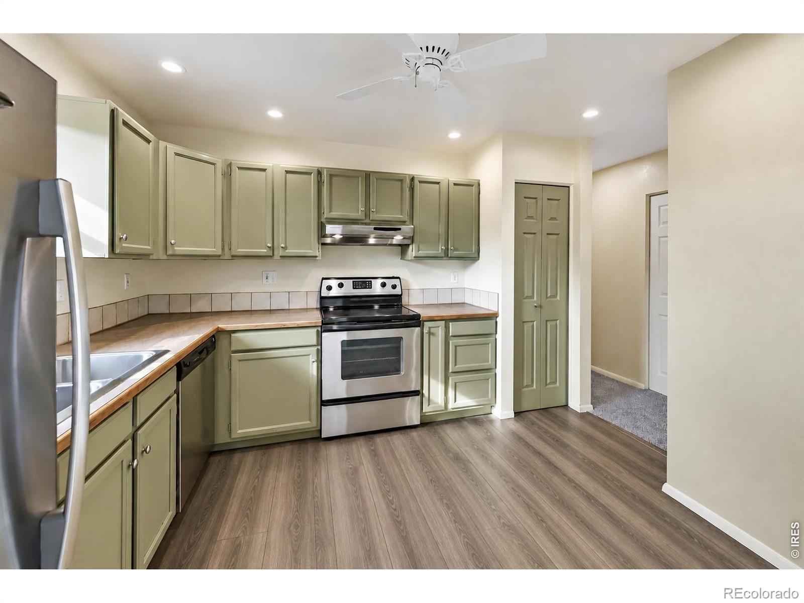 MLS Image #2 for 1502  adonia circle,lafayette, Colorado