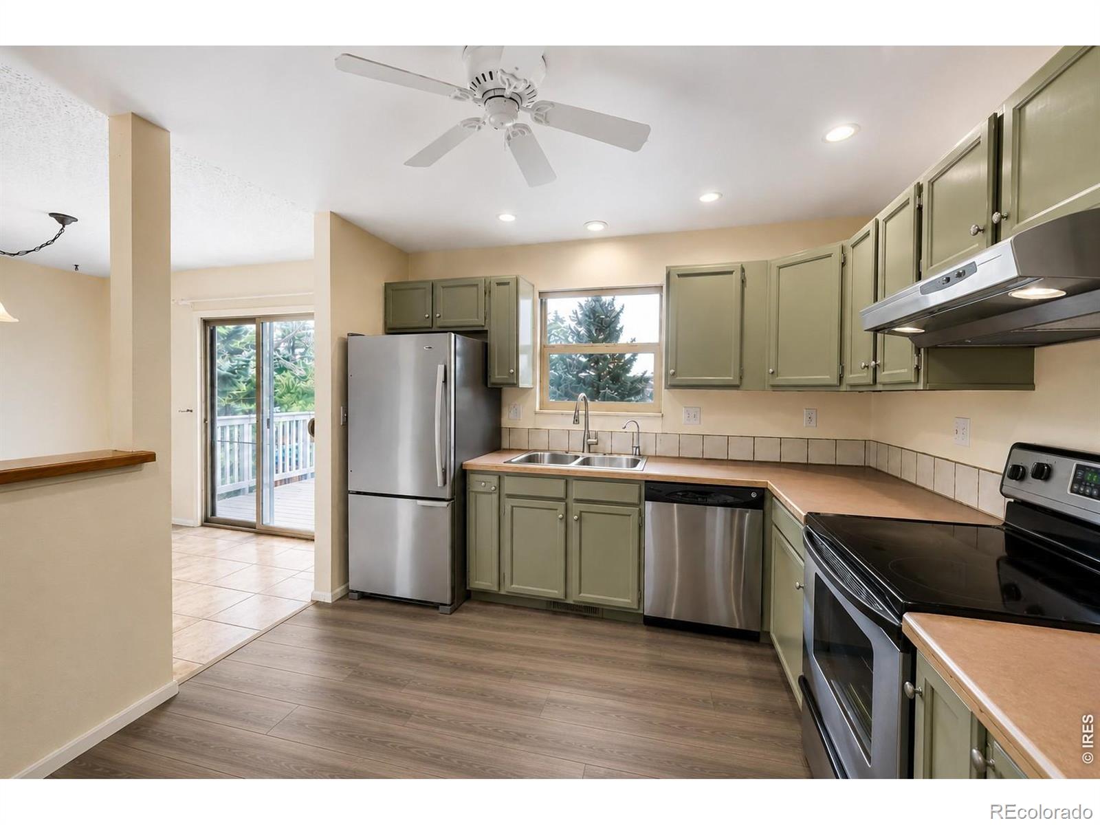 MLS Image #3 for 1502  adonia circle,lafayette, Colorado