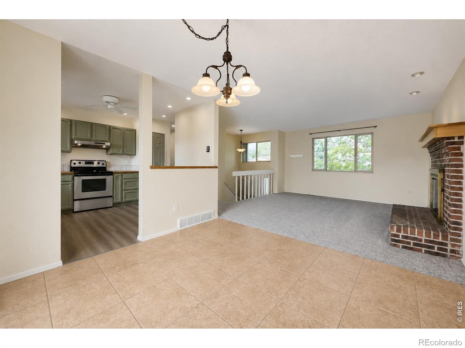 MLS Image #4 for 1502  adonia circle,lafayette, Colorado