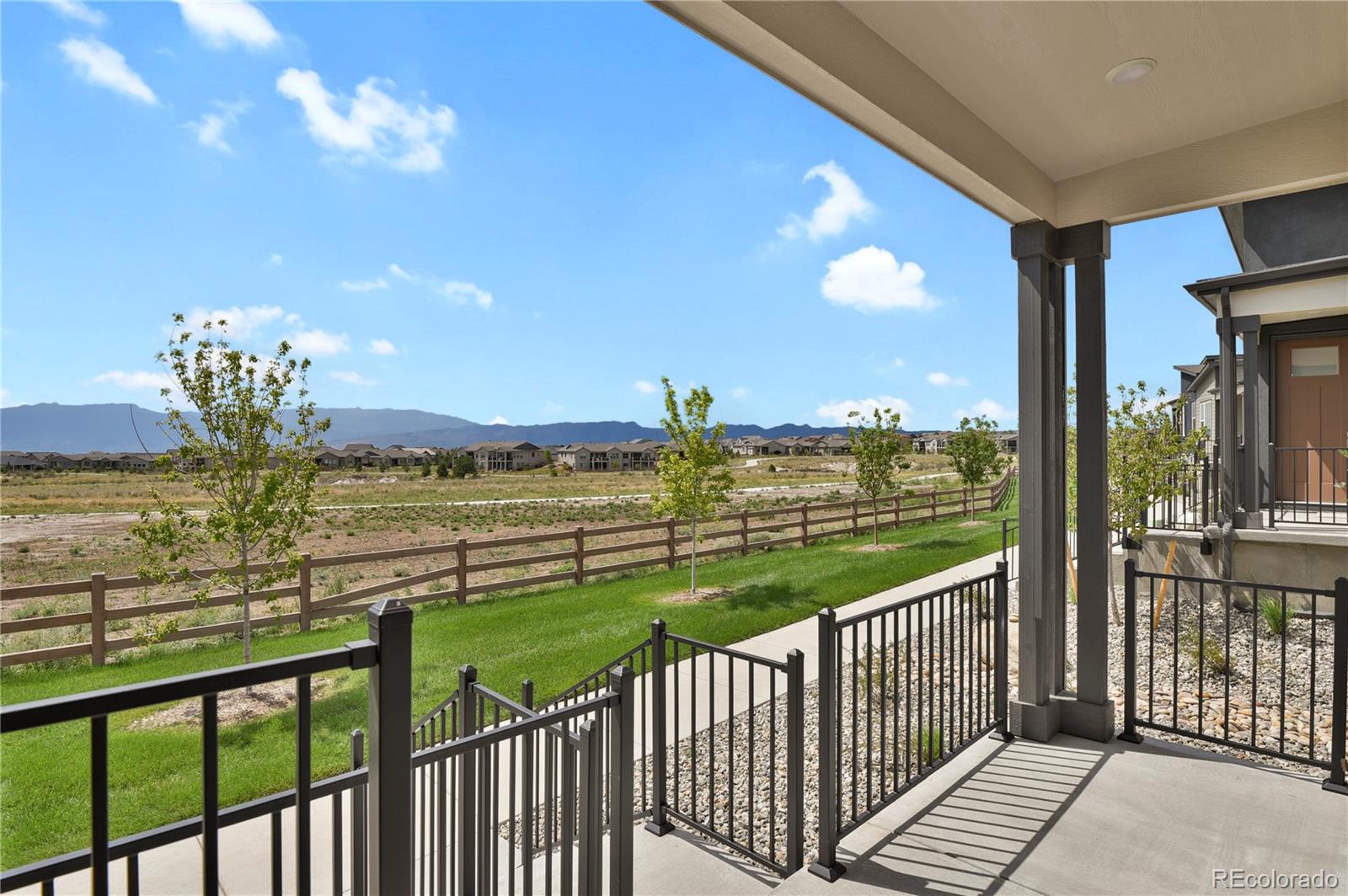 MLS Image #2 for 9412  roseate view,colorado springs, Colorado