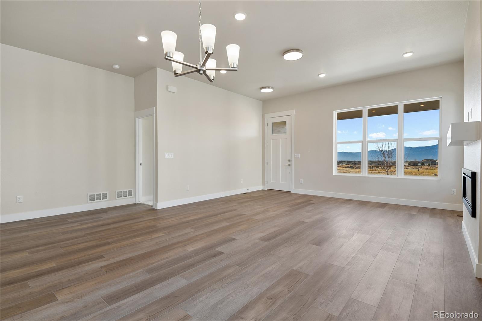 MLS Image #38 for 9412  roseate view,colorado springs, Colorado