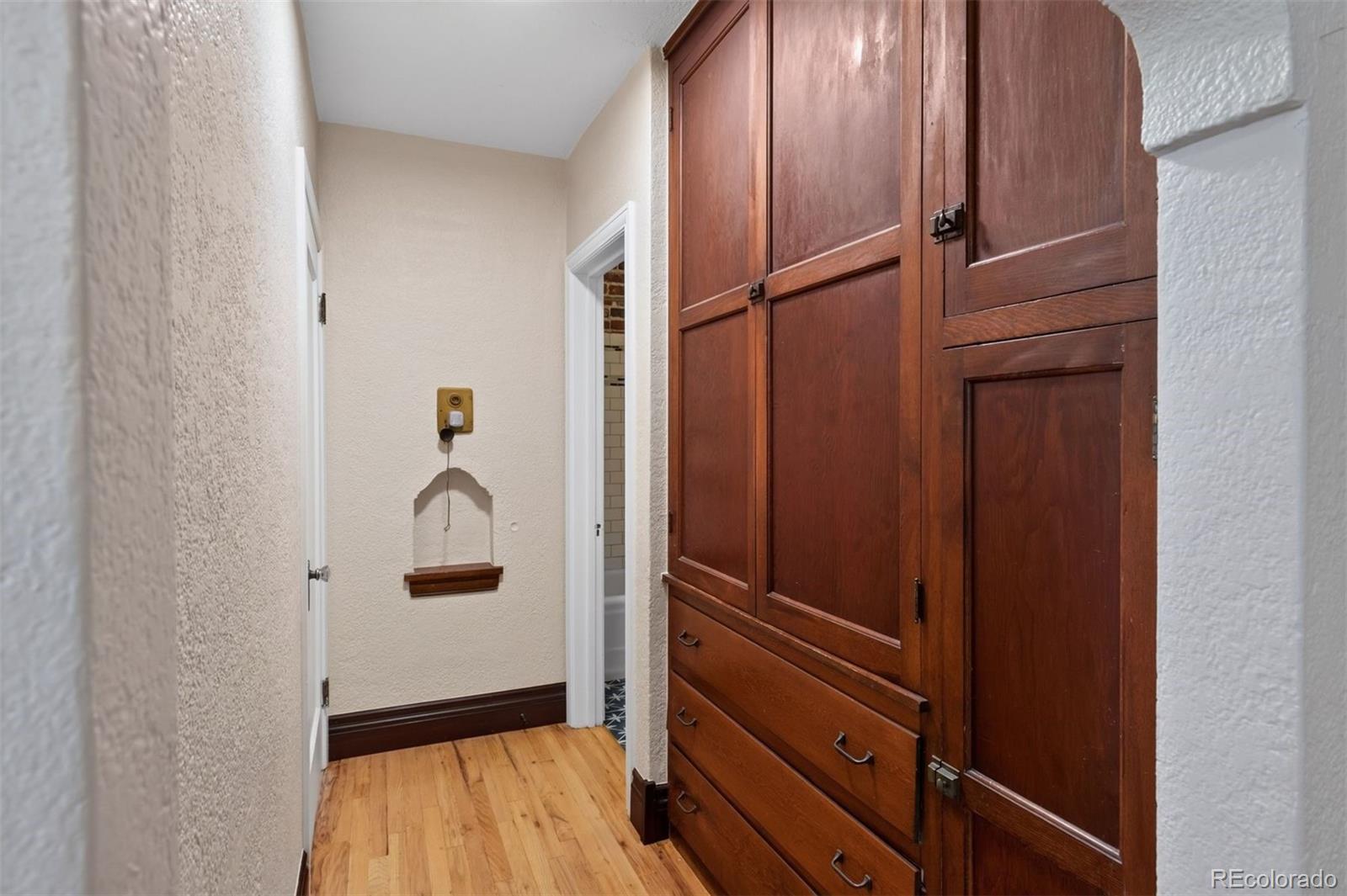 MLS Image #15 for 2533 e 11th avenue,denver, Colorado