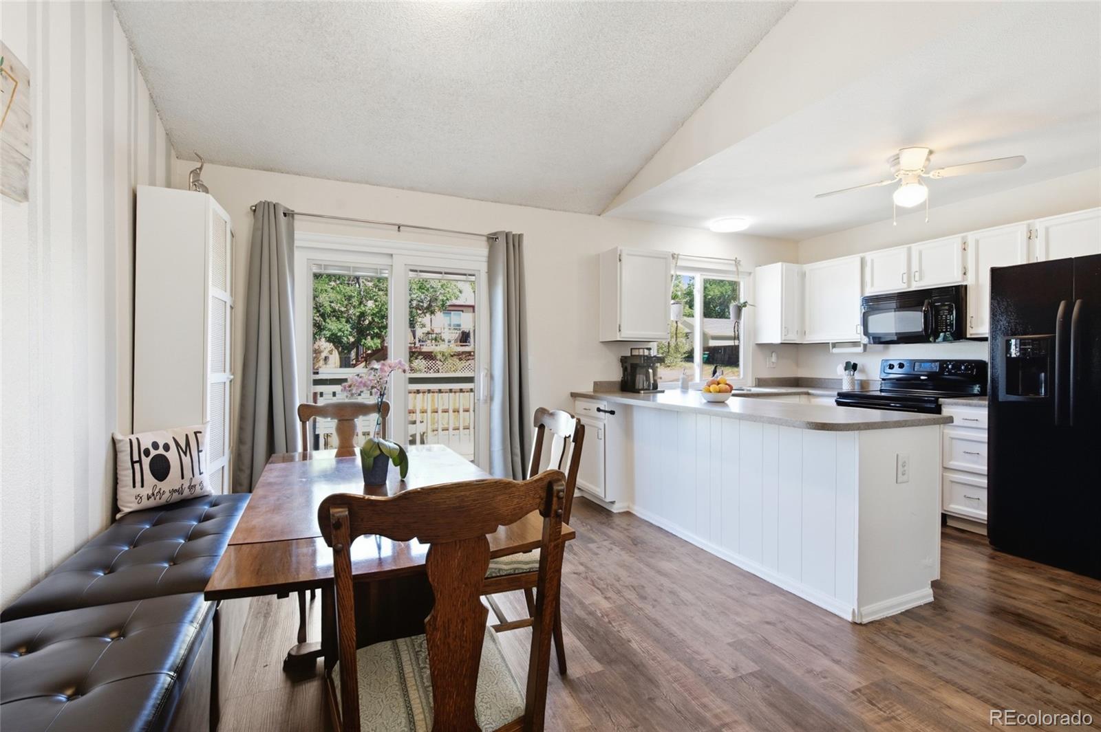 MLS Image #3 for 19959 e cornell avenue,aurora, Colorado