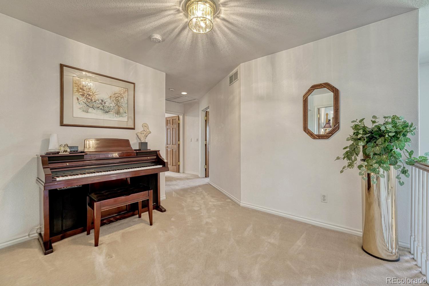 MLS Image #18 for 563  columbine avenue,broomfield, Colorado