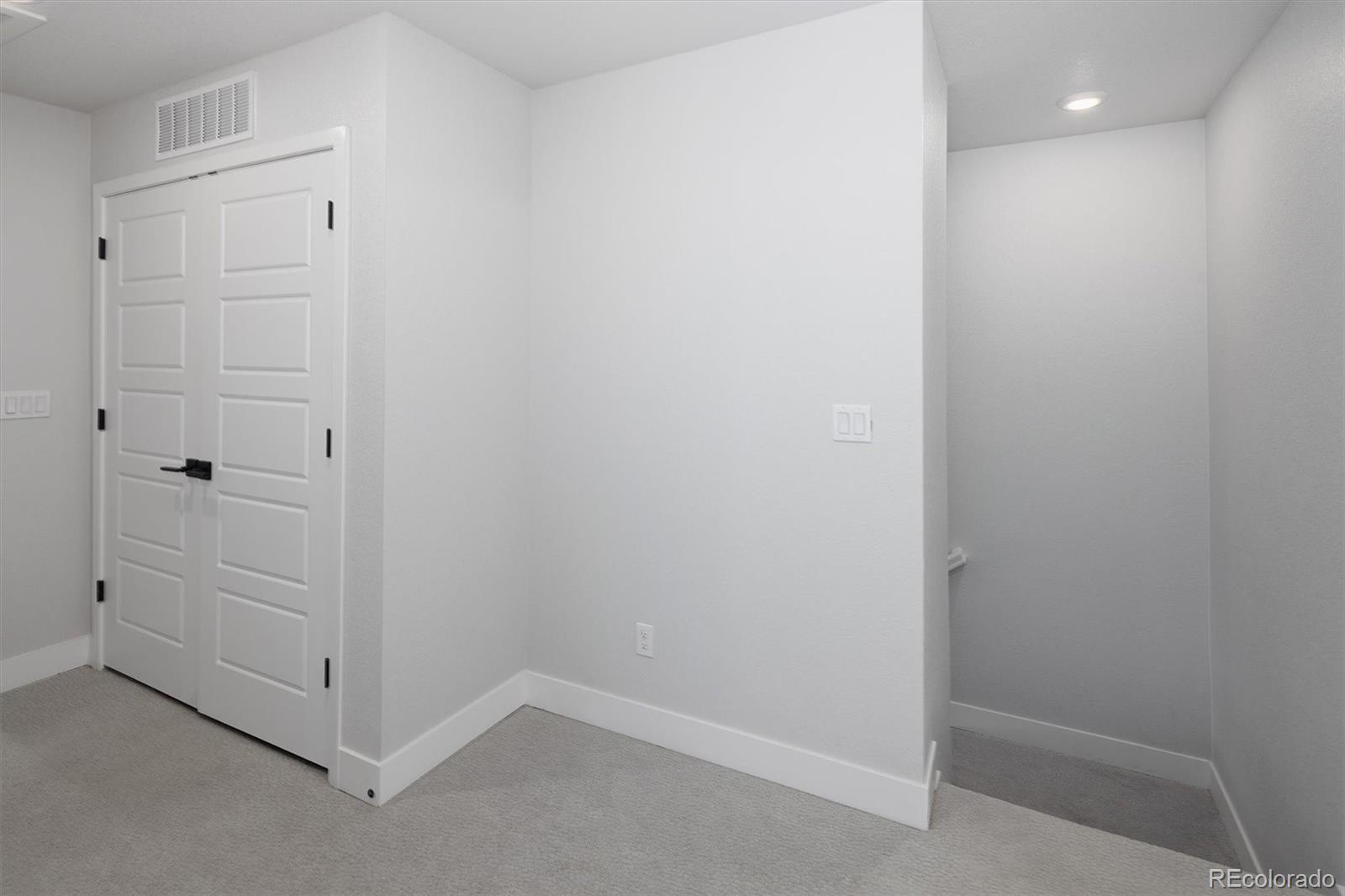 MLS Image #12 for 8365  holman street,arvada, Colorado