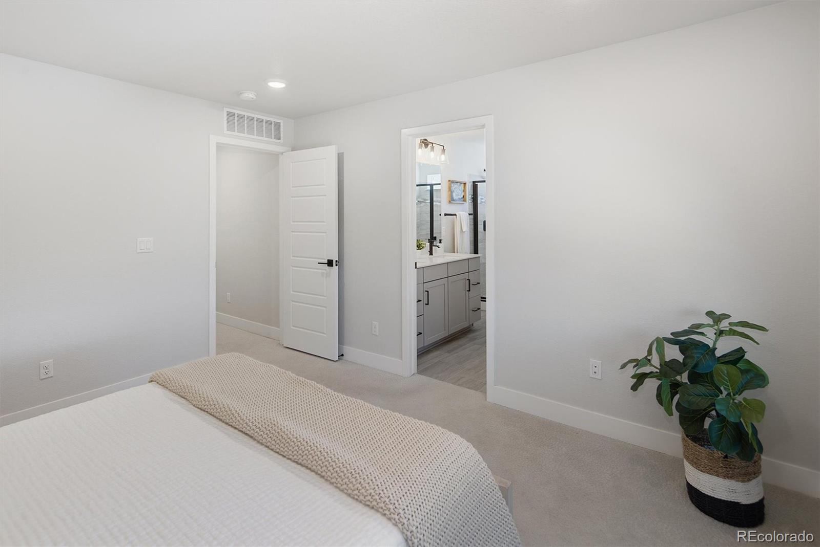 MLS Image #15 for 8365  holman street,arvada, Colorado