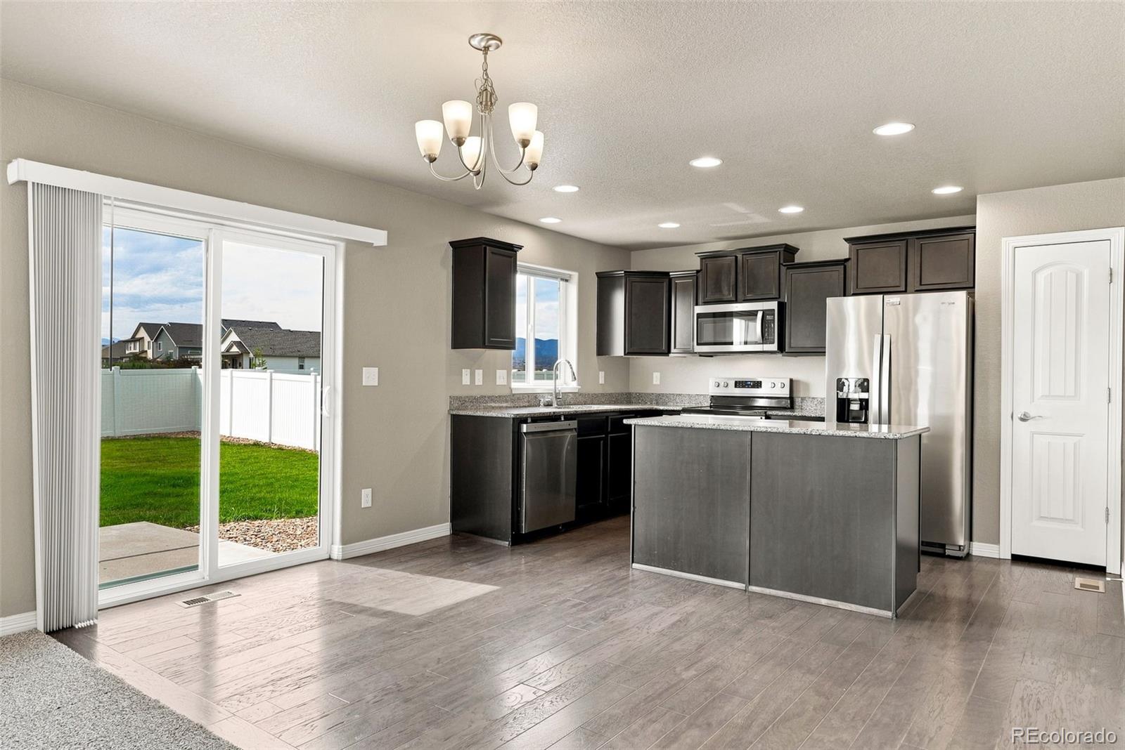 MLS Image #13 for 2063  tabor street,berthoud, Colorado