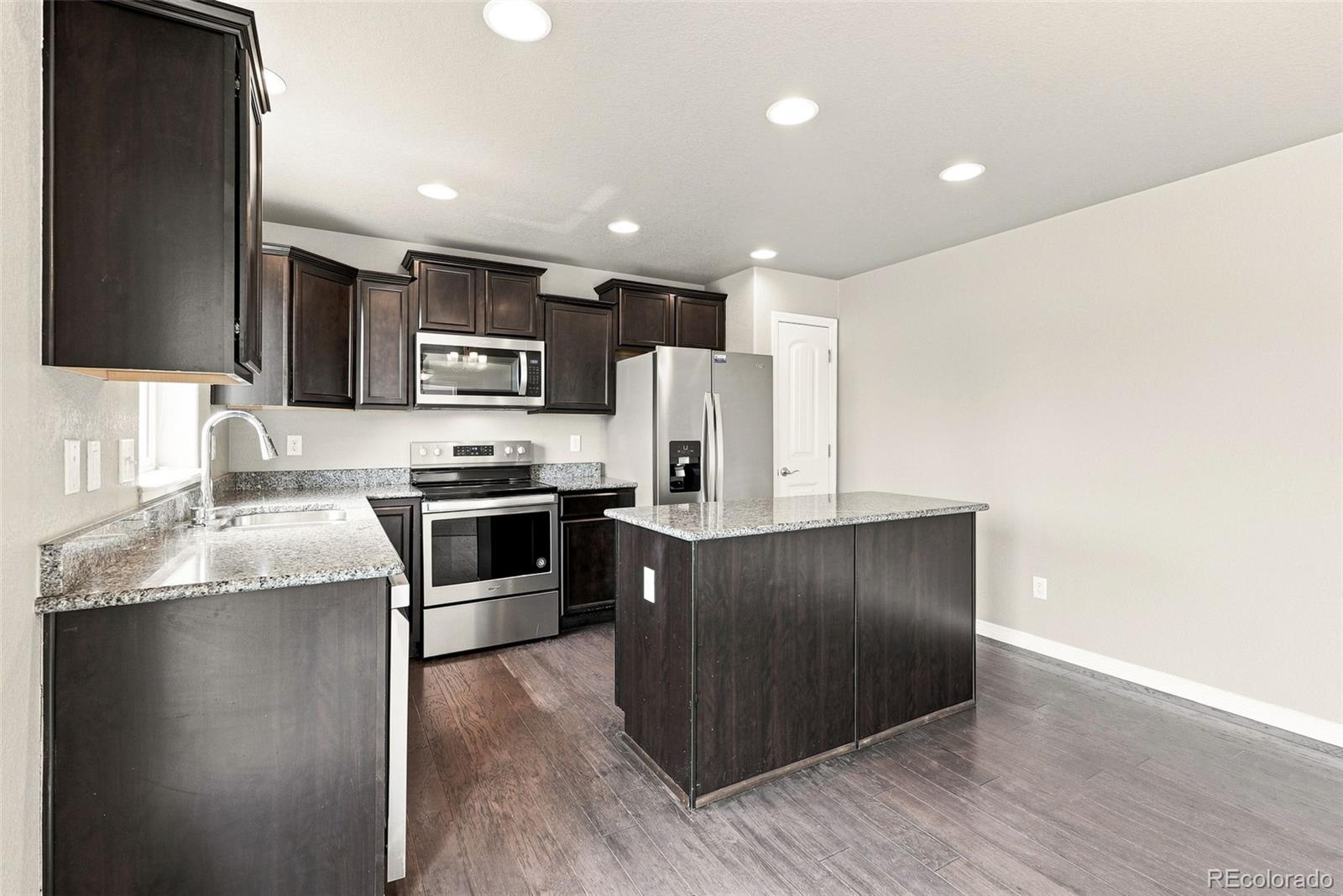 MLS Image #15 for 2063  tabor street,berthoud, Colorado