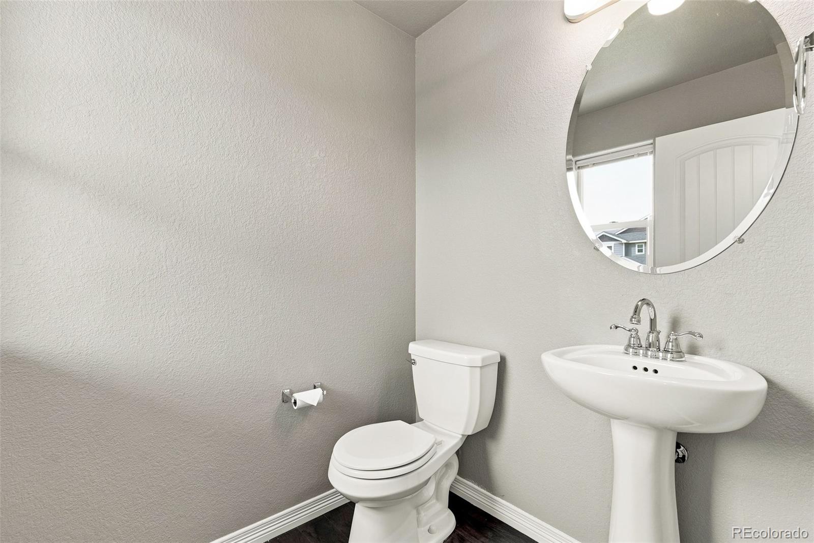 MLS Image #23 for 2063  tabor street,berthoud, Colorado