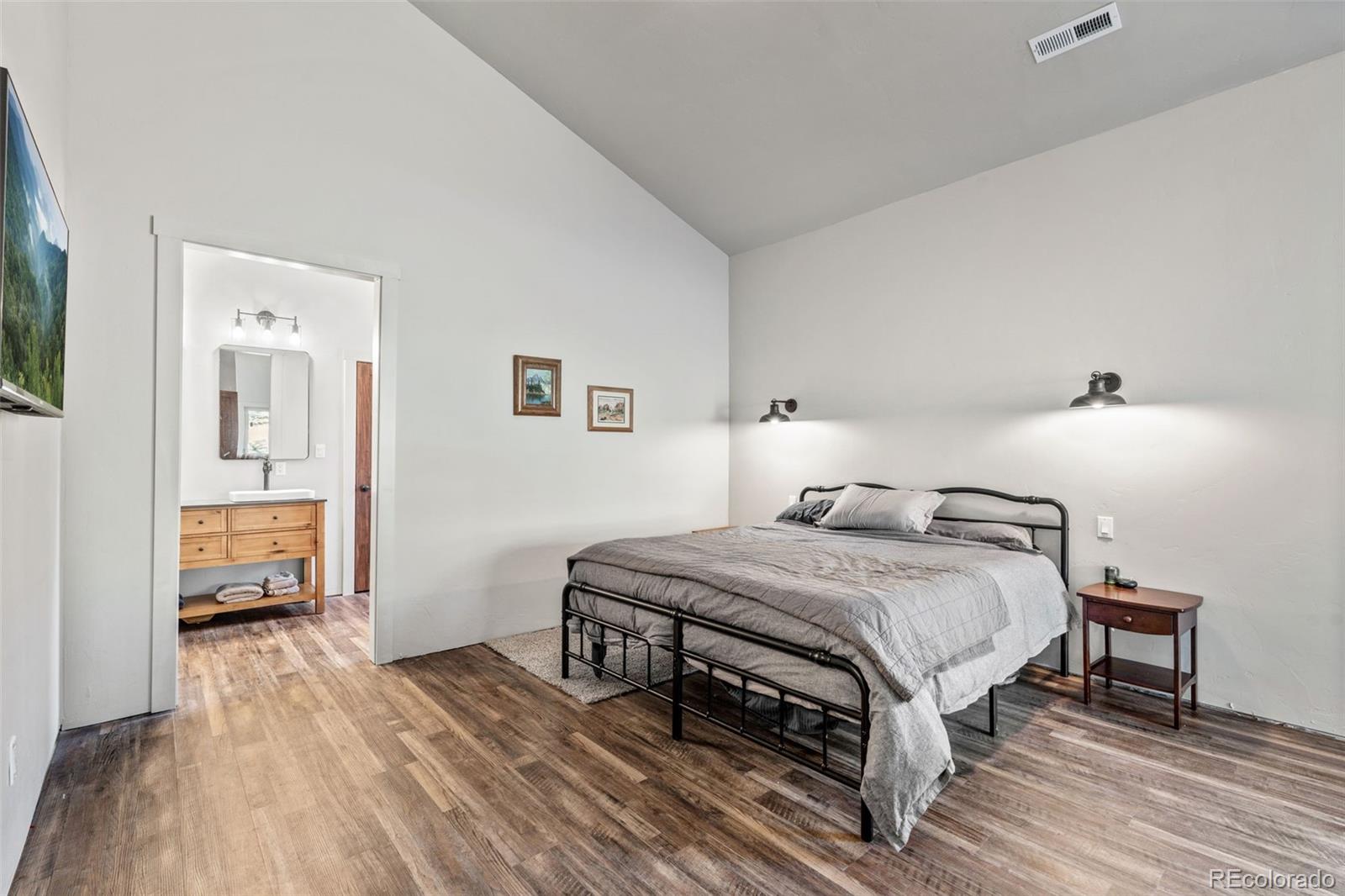 MLS Image #18 for 2270  pikes peak drive,florissant, Colorado