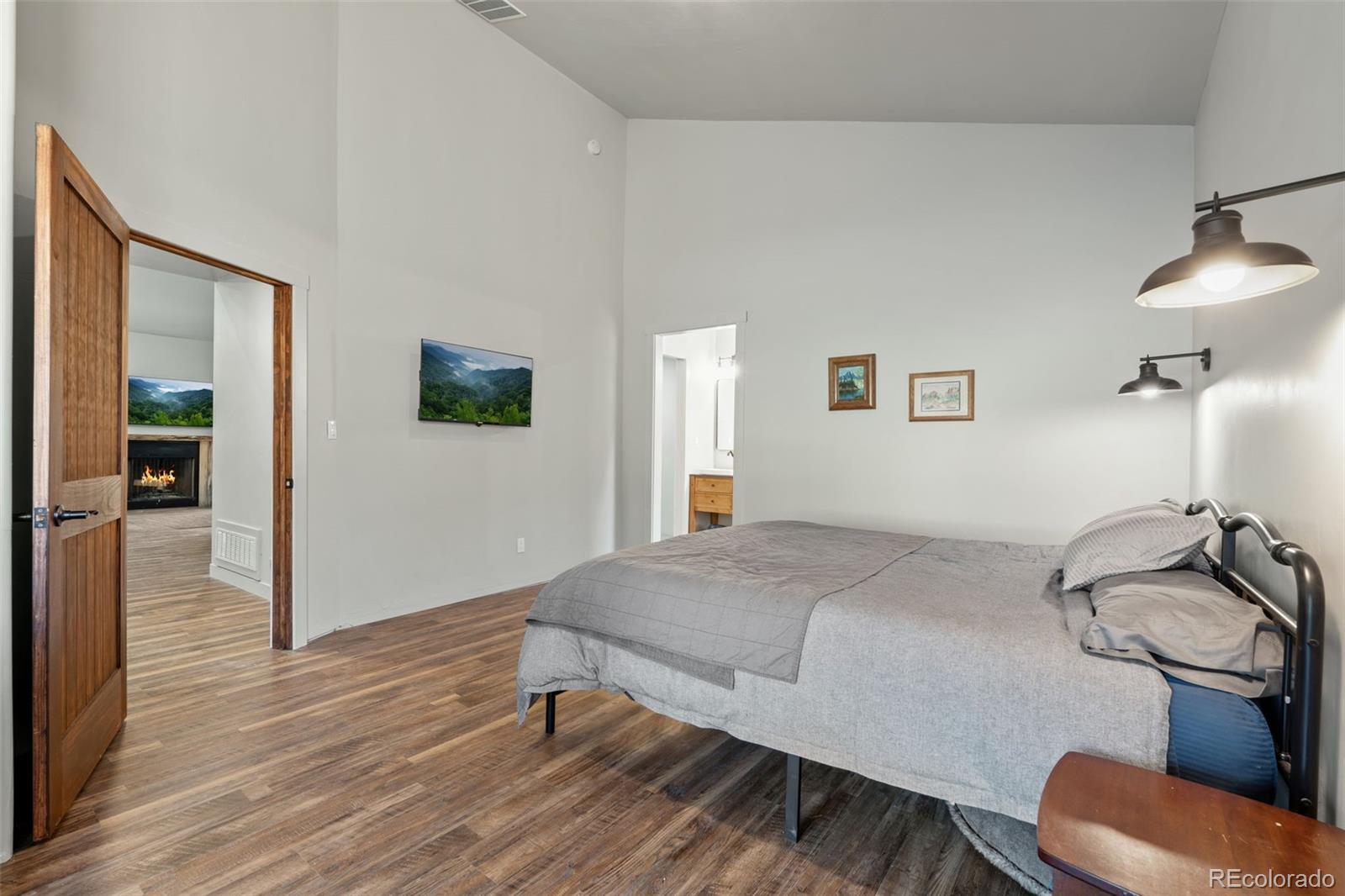 MLS Image #21 for 2270  pikes peak drive,florissant, Colorado