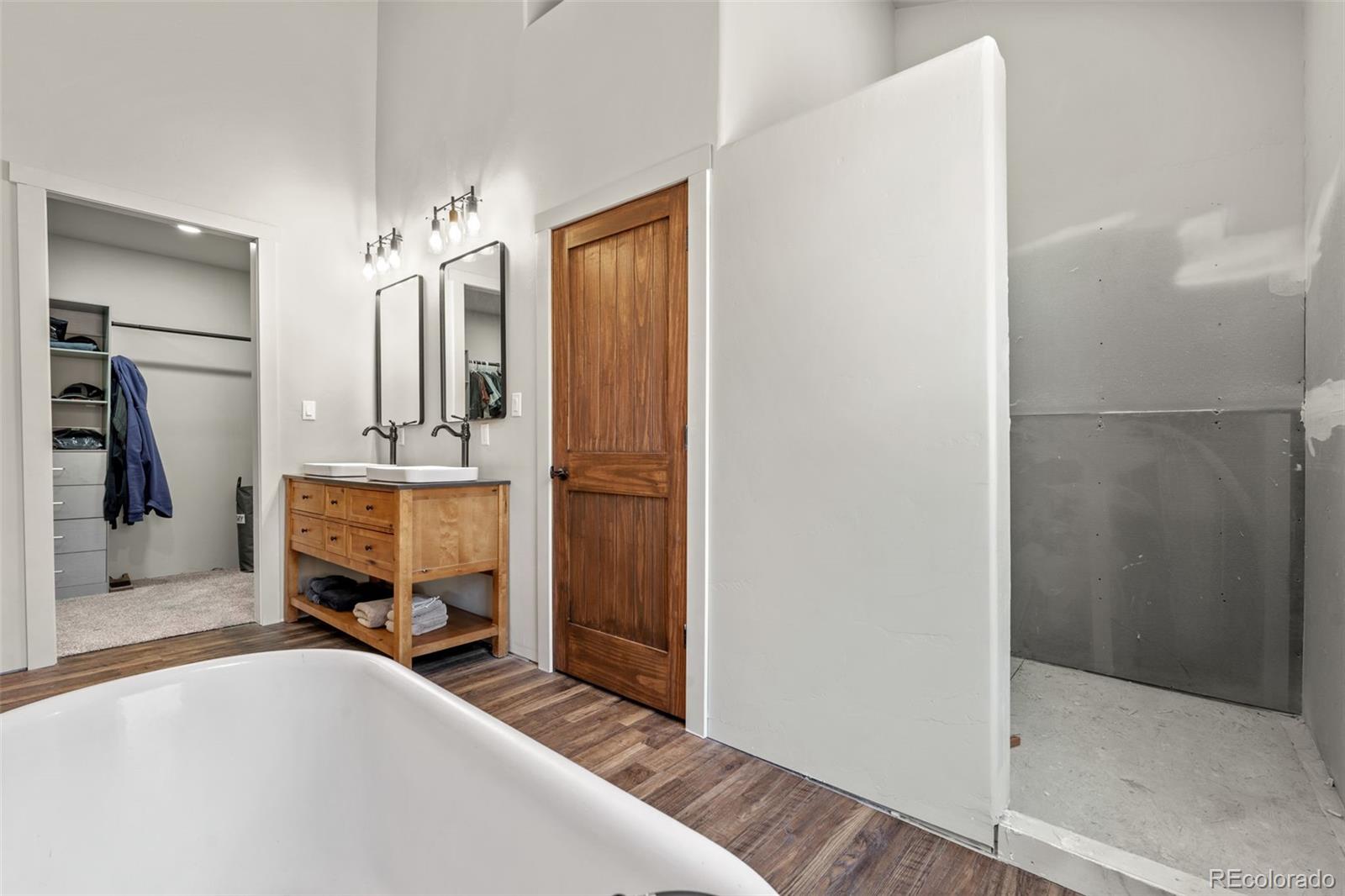 MLS Image #23 for 2270  pikes peak drive,florissant, Colorado