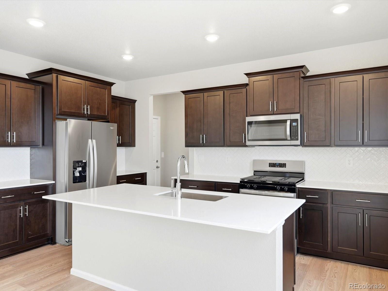 MLS Image #7 for 6852  quail avenue,firestone, Colorado