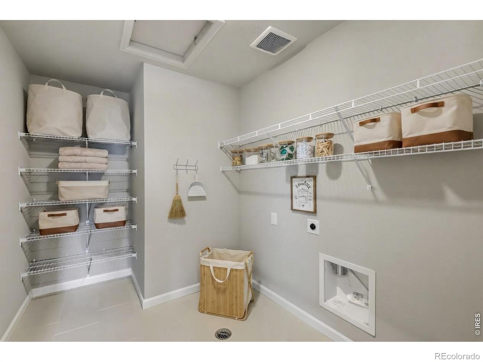 MLS Image #15 for 915  nettle lane,fort collins, Colorado