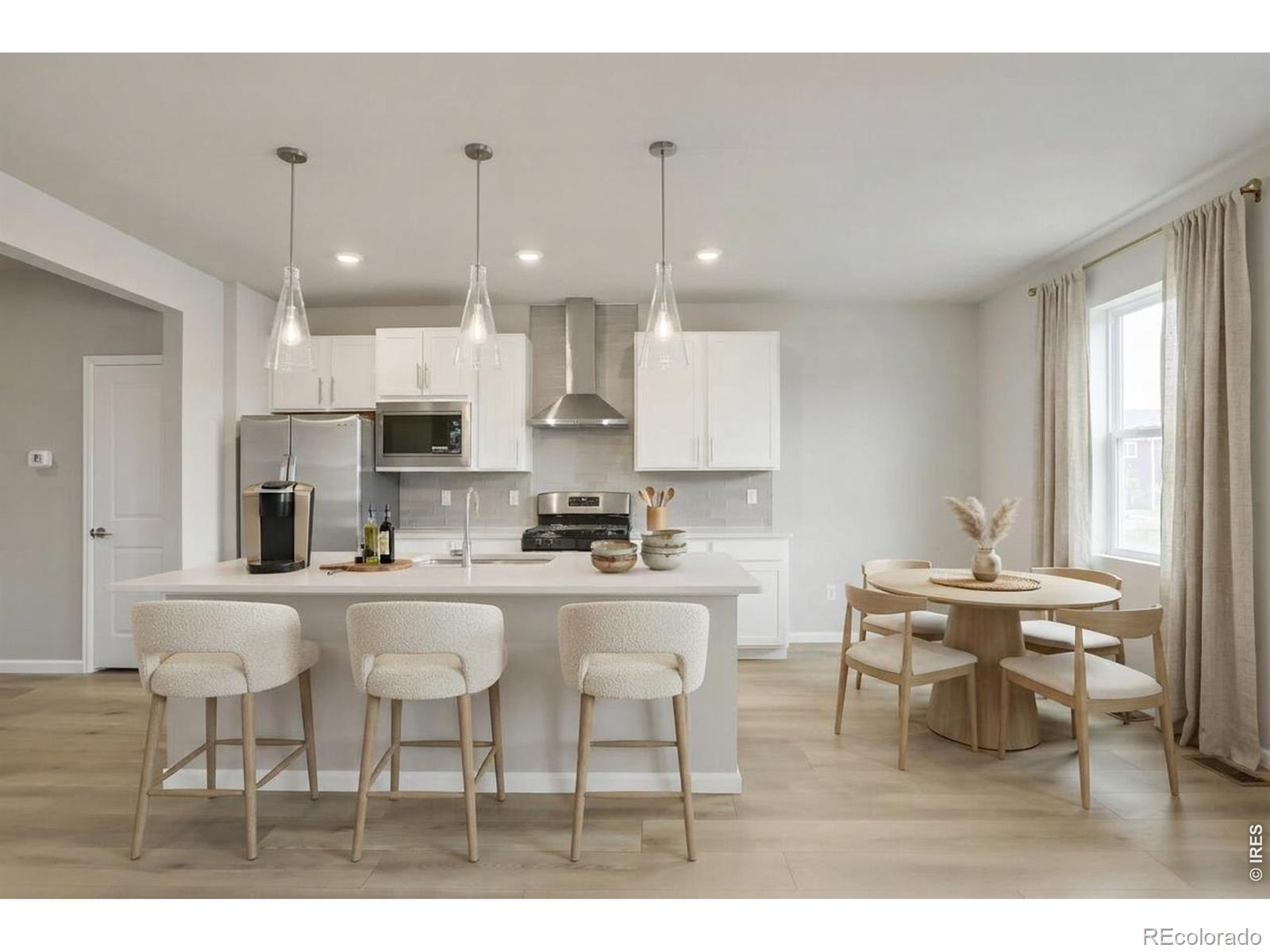 MLS Image #3 for 915  nettle lane,fort collins, Colorado