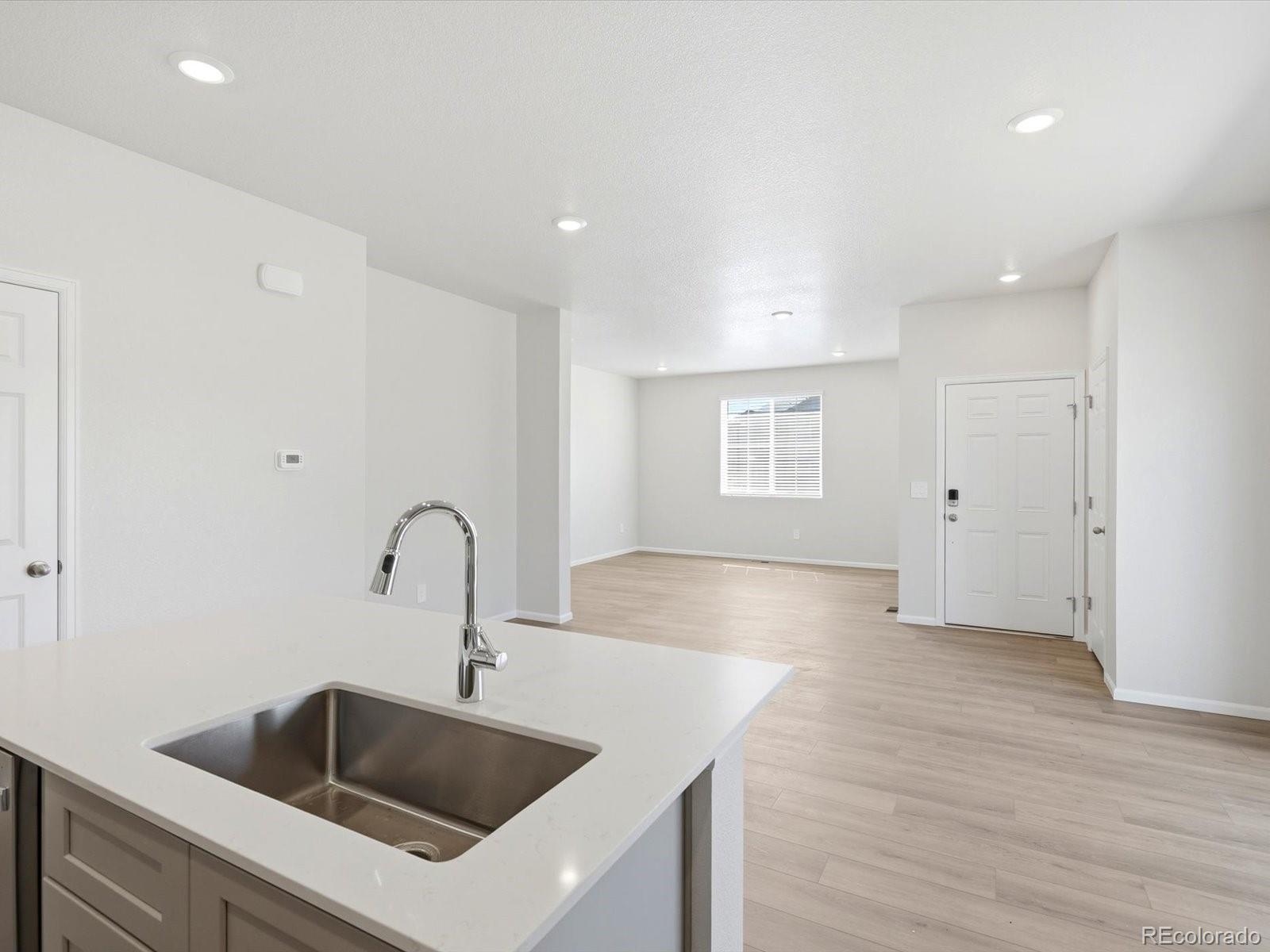 MLS Image #10 for 2213 e 164th avenue,thornton, Colorado