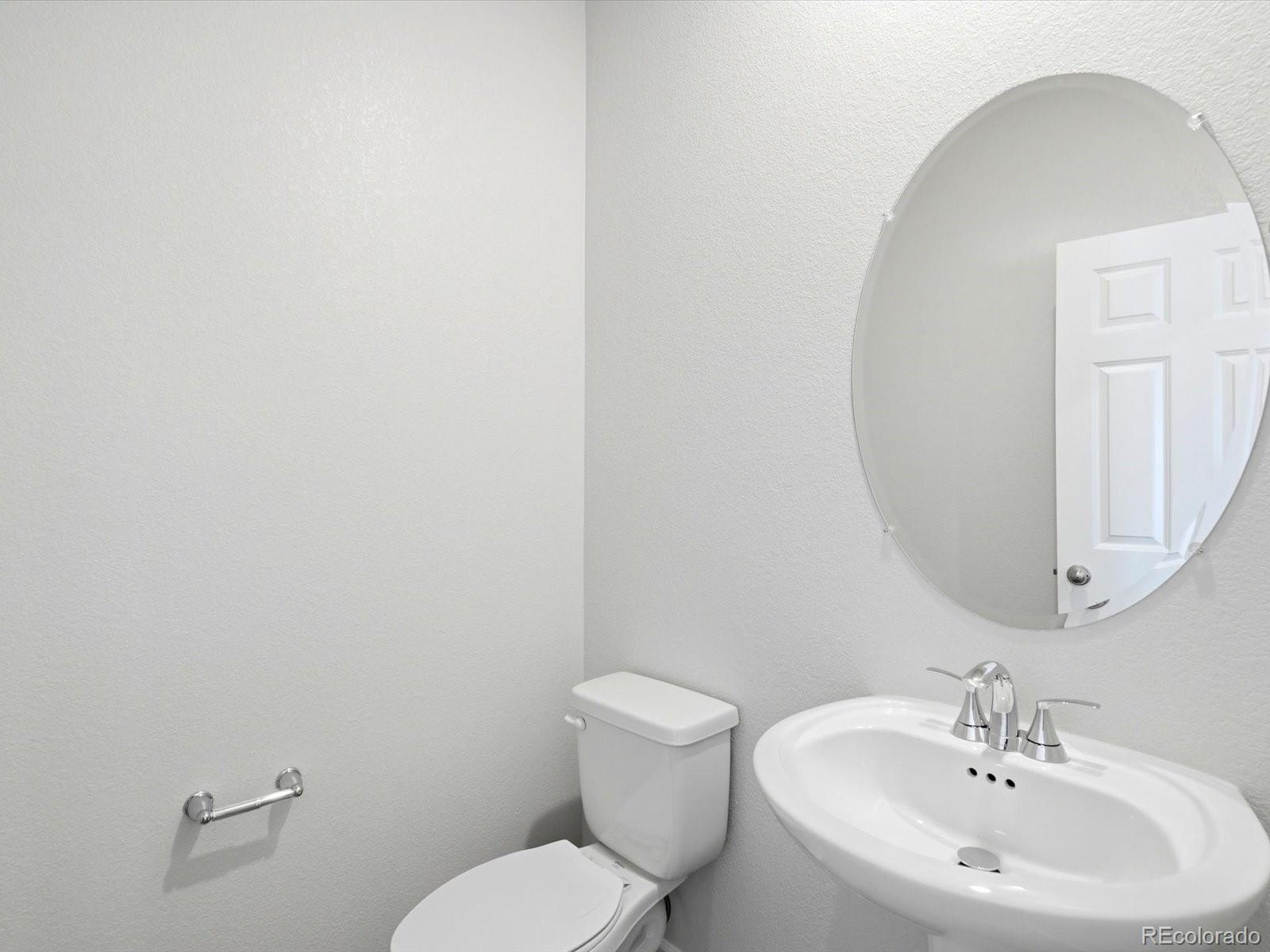 MLS Image #11 for 2213 e 164th avenue,thornton, Colorado