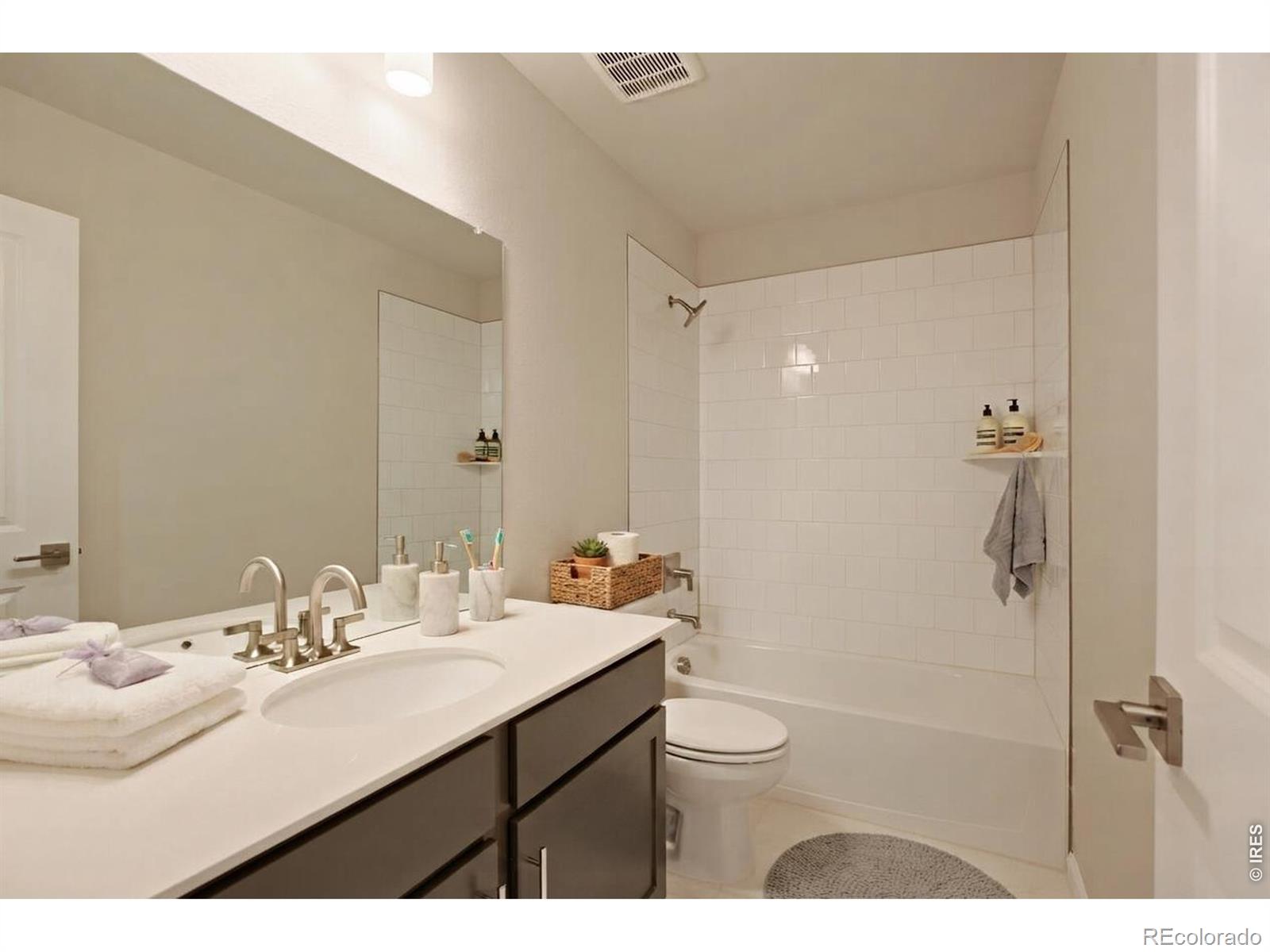 MLS Image #13 for 2448  heyworth lane,fort collins, Colorado