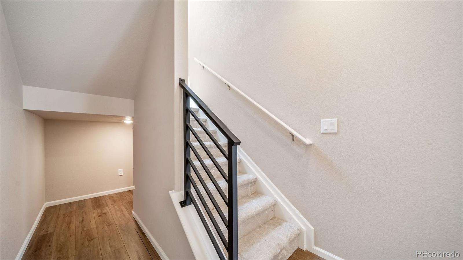 MLS Image #13 for 10152  salem court,commerce city, Colorado