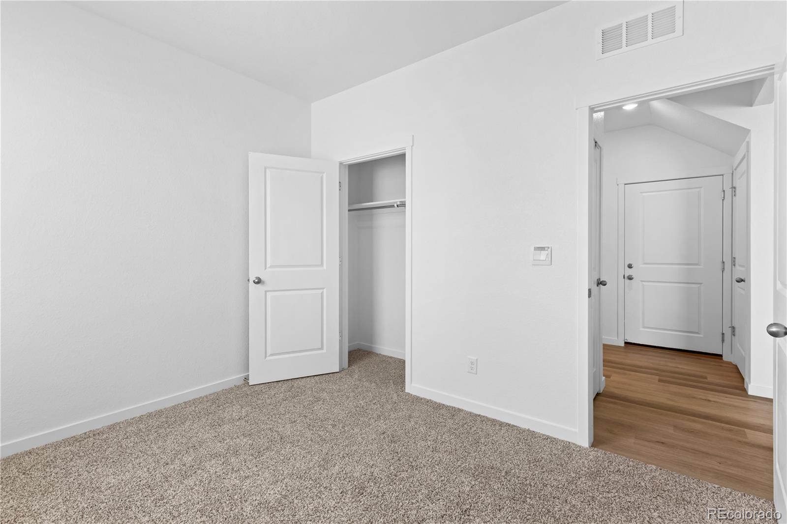 MLS Image #20 for 840 n clubview street,watkins, Colorado
