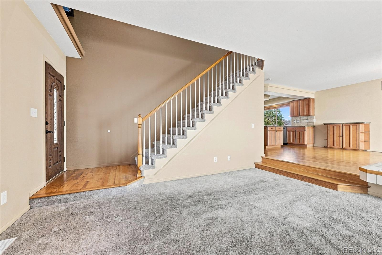 MLS Image #2 for 1371  laurenwood way,highlands ranch, Colorado