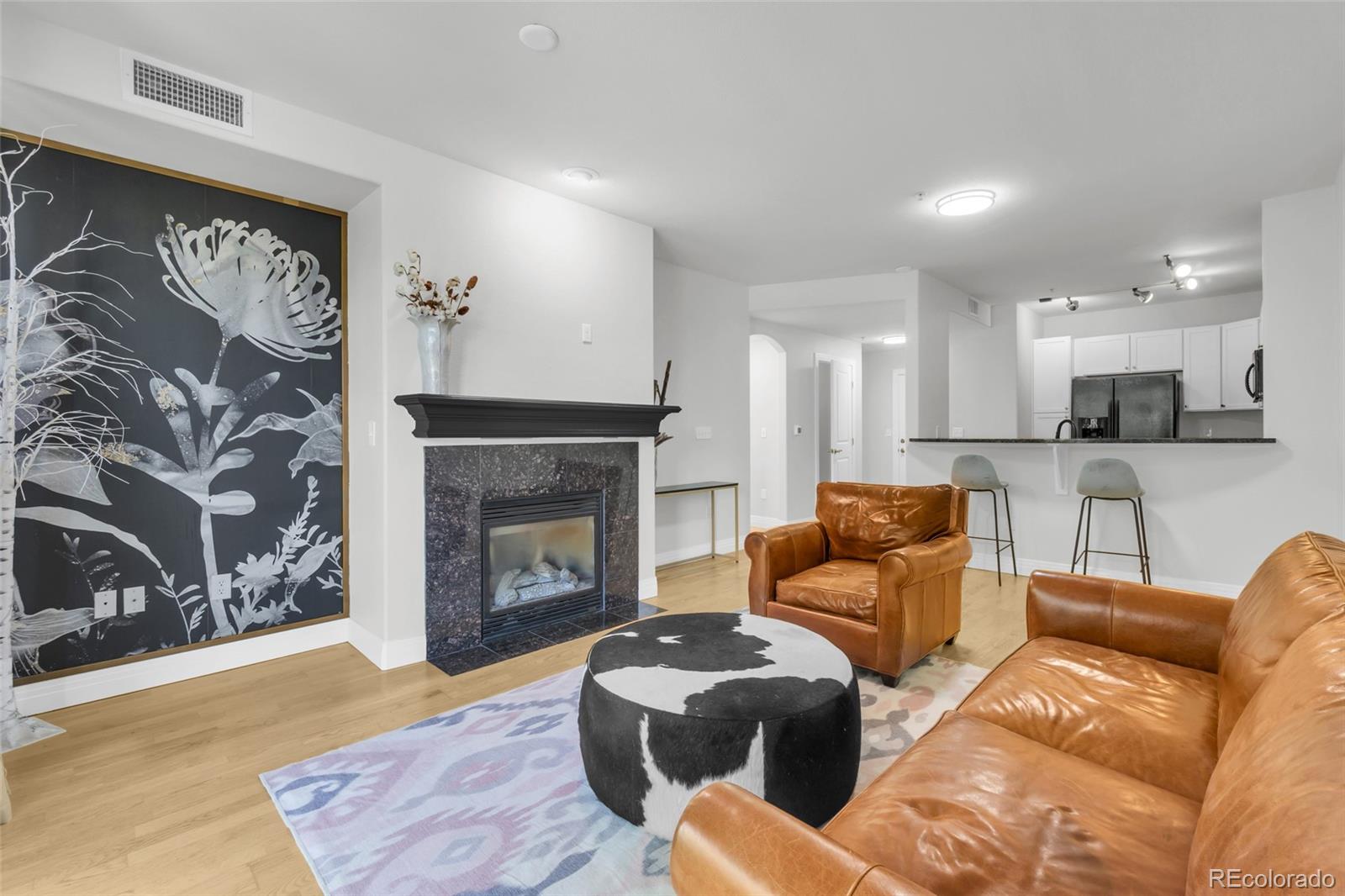 MLS Image #7 for 9039 e panorama circle,englewood, Colorado
