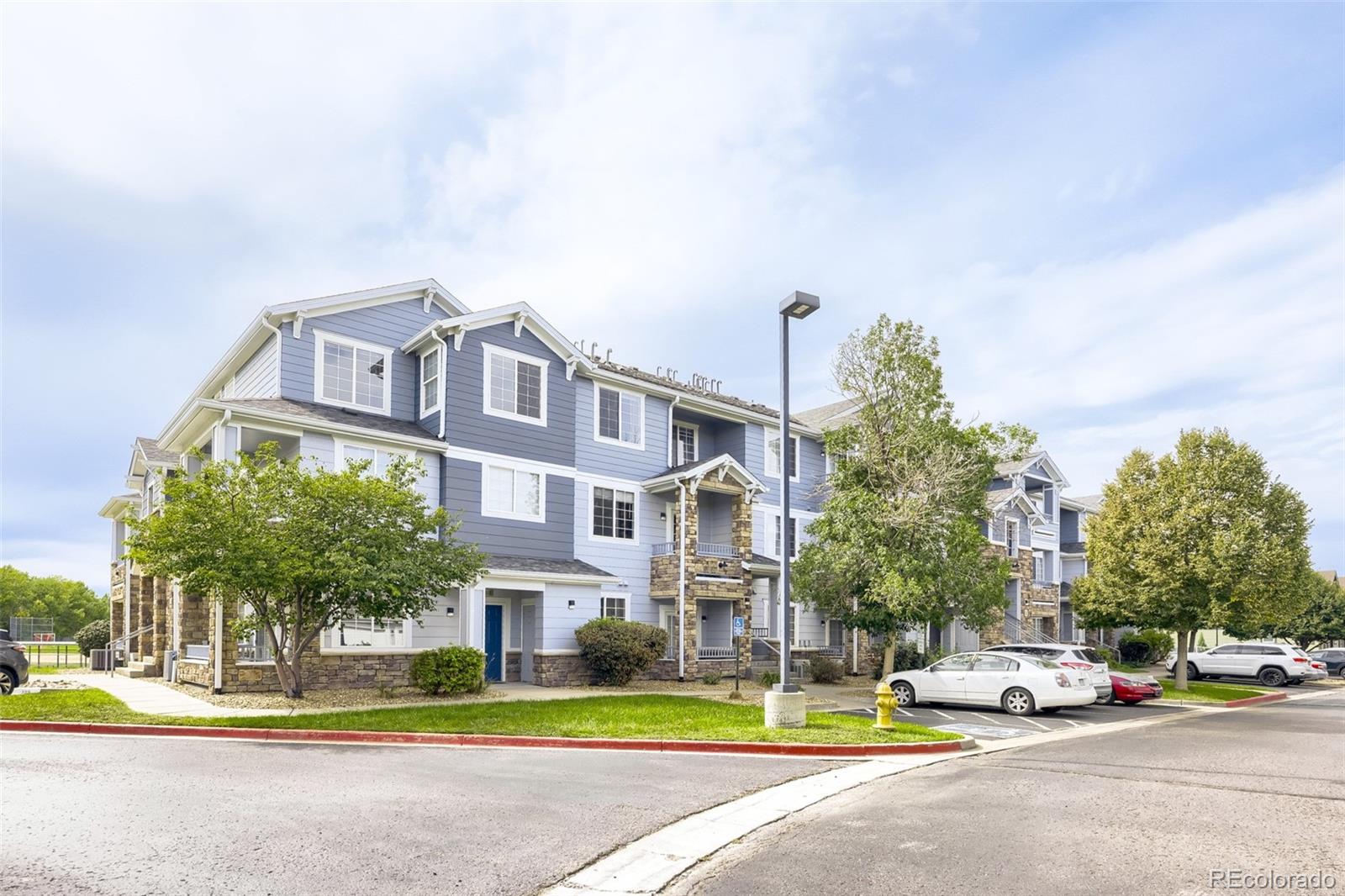 MLS Image #11 for 5255  memphis street,denver, Colorado