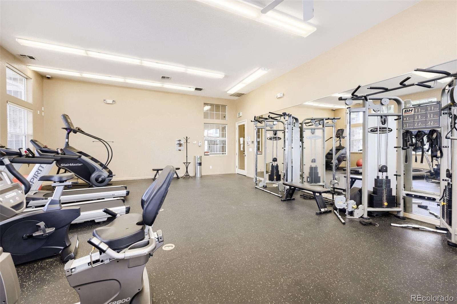 MLS Image #23 for 5255  memphis street,denver, Colorado