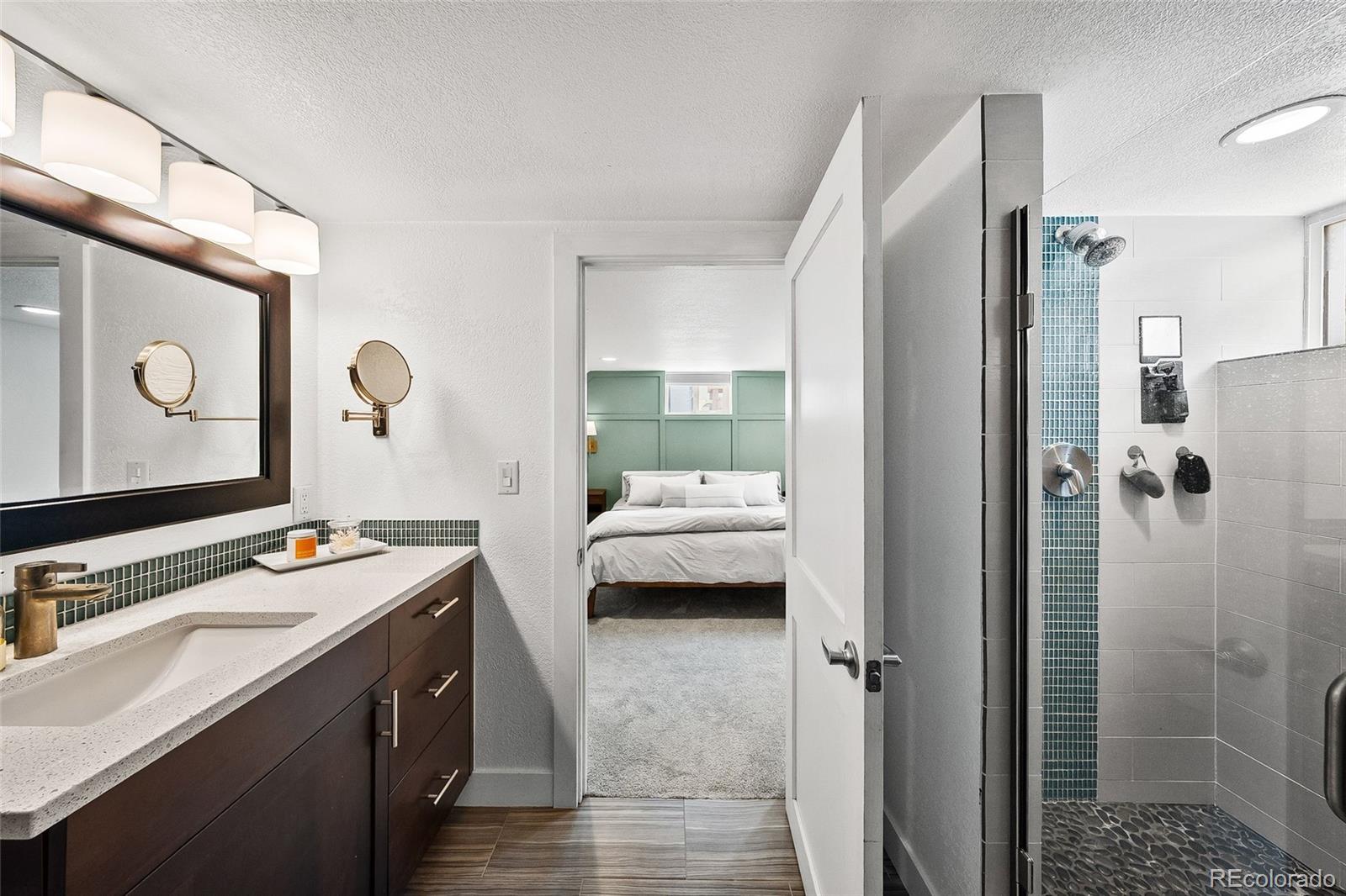 MLS Image #34 for 1630 s saint paul street,denver, Colorado