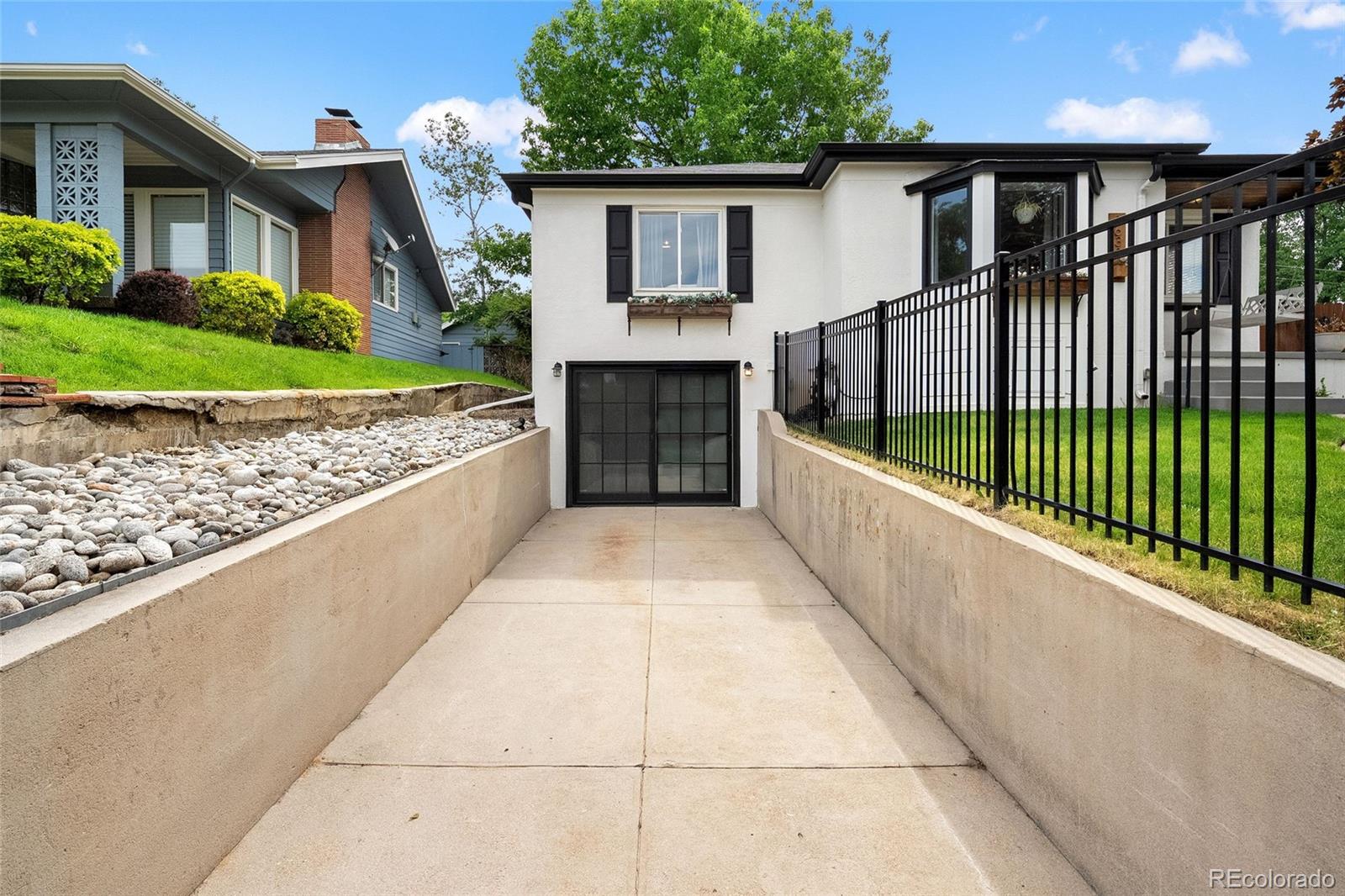 MLS Image #6 for 1630 s saint paul street,denver, Colorado