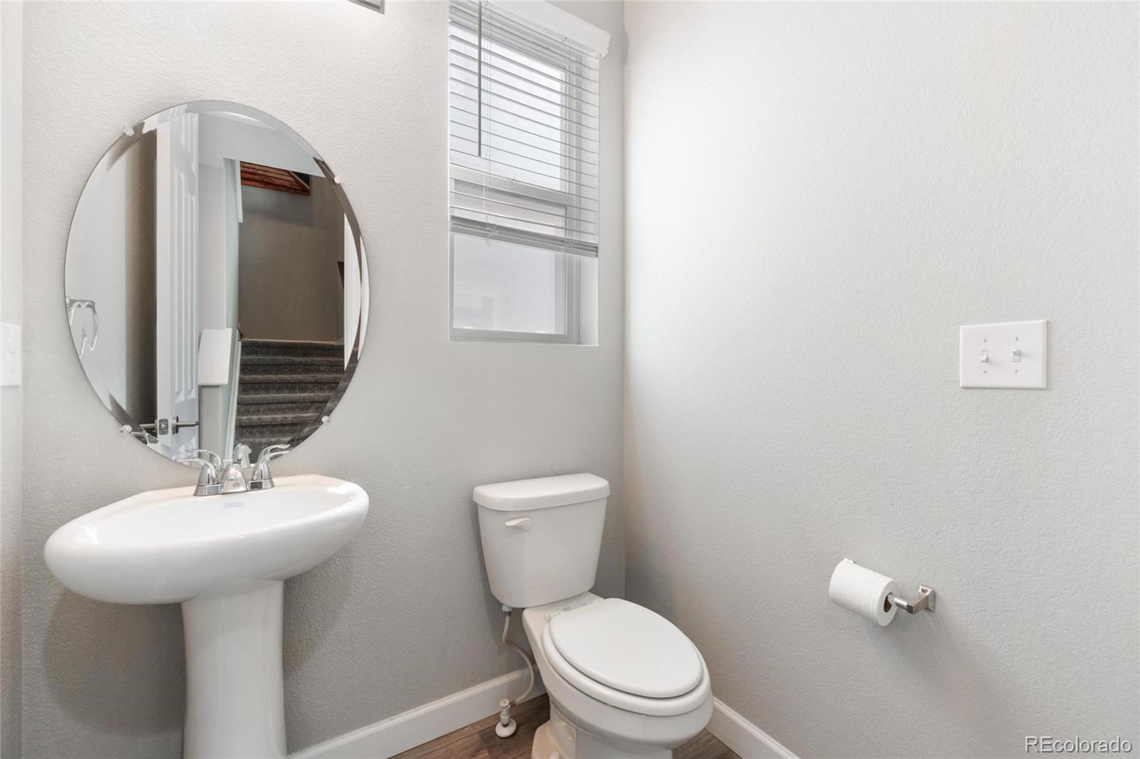MLS Image #6 for 23576 e 5th place ,aurora, Colorado